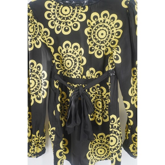 INC International Concepts Black Yellow 100% Silk Sequin V-Neck Blouse Size 8 - Picture 11 of 12